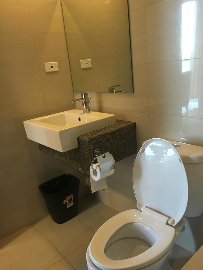 Mactan Newtown Seaview At One Pacific Residence Lapu-Lapu City Kültér fotó
